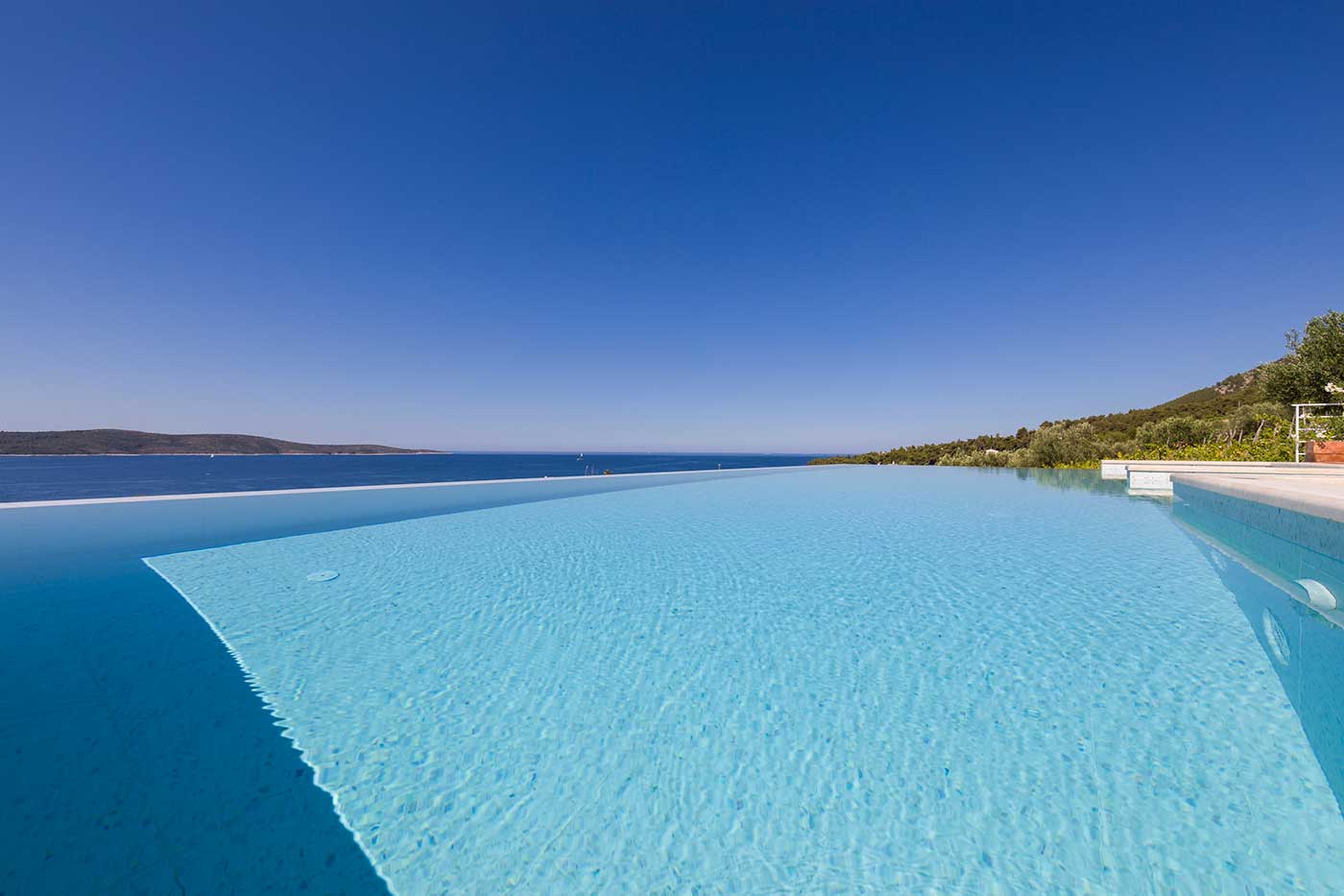 pool_009